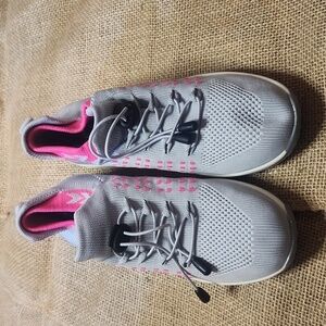 Women’s Breathable  Sock Sneakers Size 37 Perfect For Breast Cancer Awareness